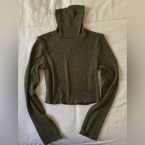 NWT Zara green turtleneck long sleeve